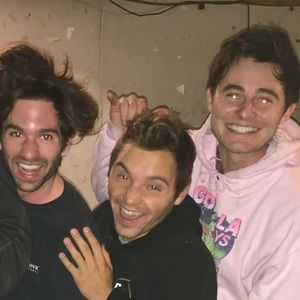 Meet your Posher, Clay